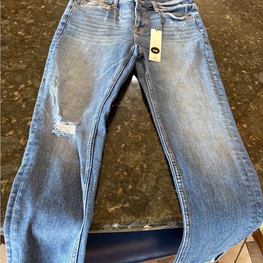 Women’s Vigosd size 30
MARLEY Mid Rise Jeans NWT